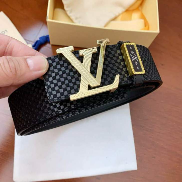 Picture of Louis Vuitton Belts _SKUfw226956830fw